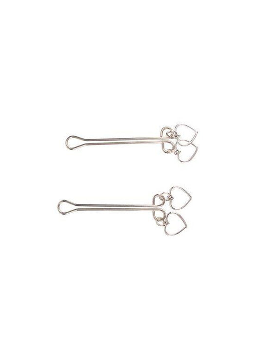 Stringi capezzoli con cuoricini