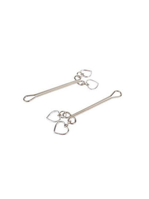 Stringi capezzoli con cuoricini